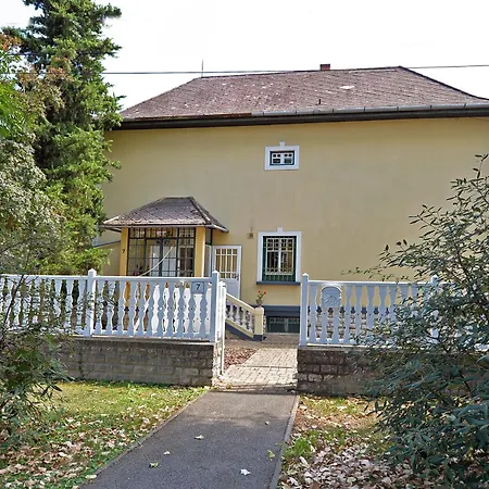 Ambrozia Apartament *