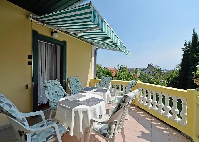 Apartment Ambrozia